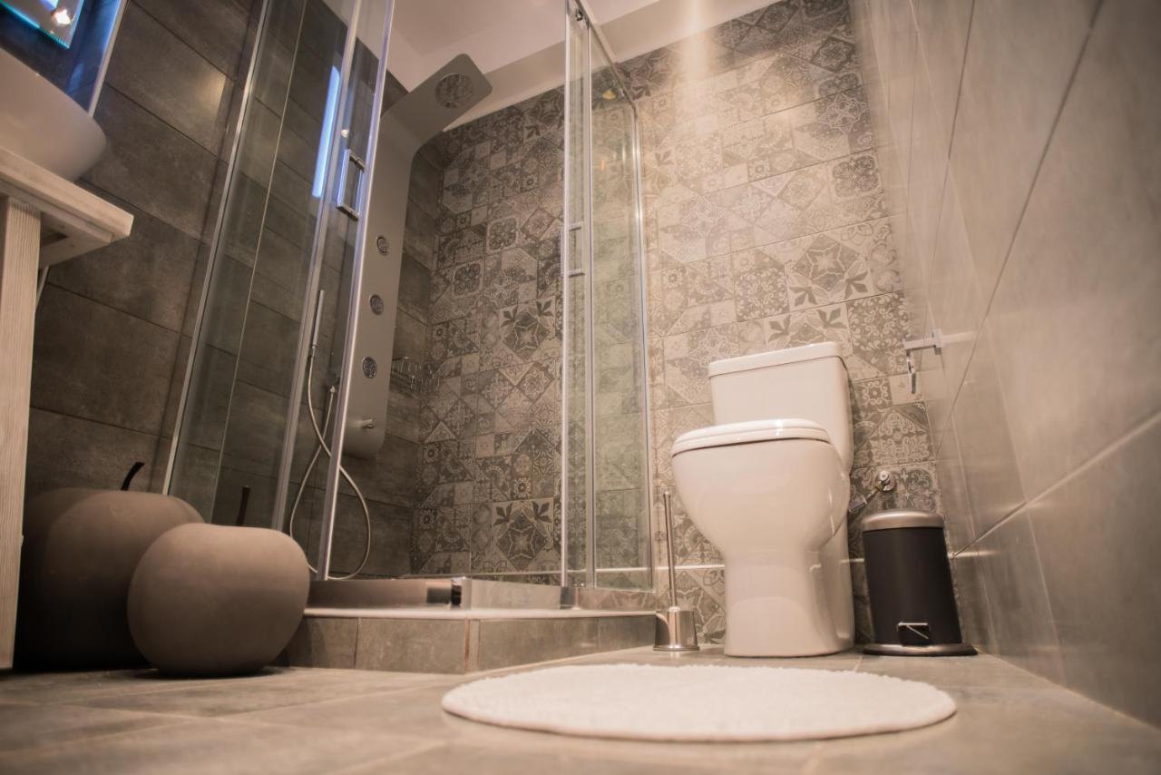 Athenian Living Suites Luaran gambar